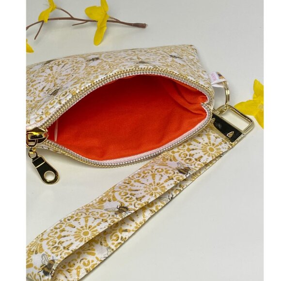 Cute Bee Hive Wristlet Wallet Coin Purse zipper pouch with Bumble Bee Fabric - Picture 3 of 6
